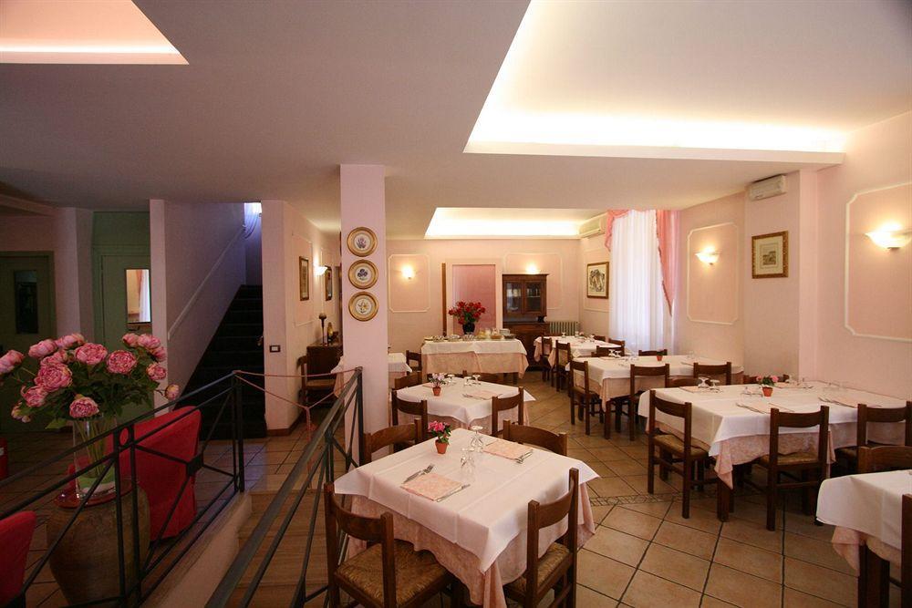 Hotel Venezia Montecatini Terme Kültér fotó