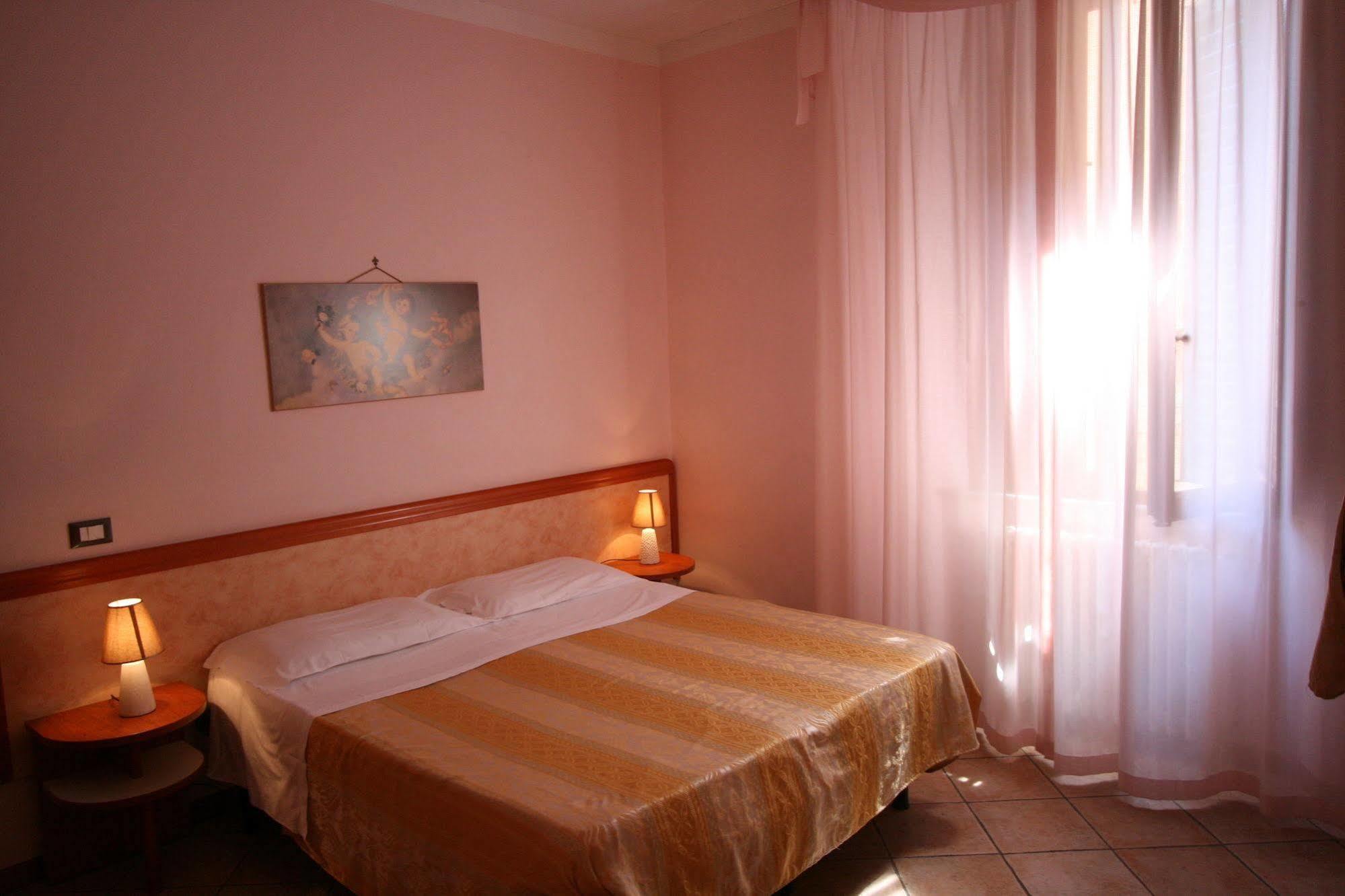 Hotel Venezia Montecatini Terme Kültér fotó